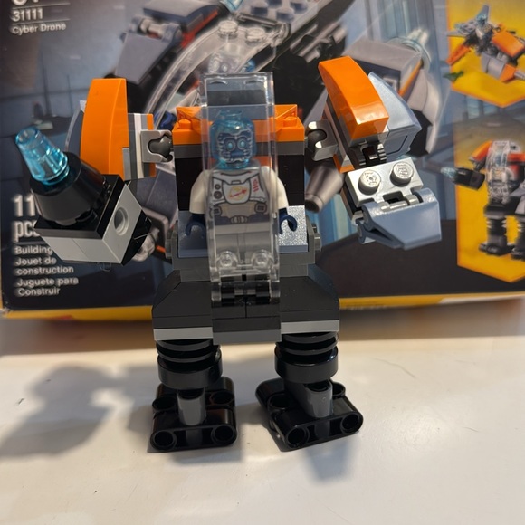 Lego creator number 31111 Cyber Drone - Picture 5 of 7